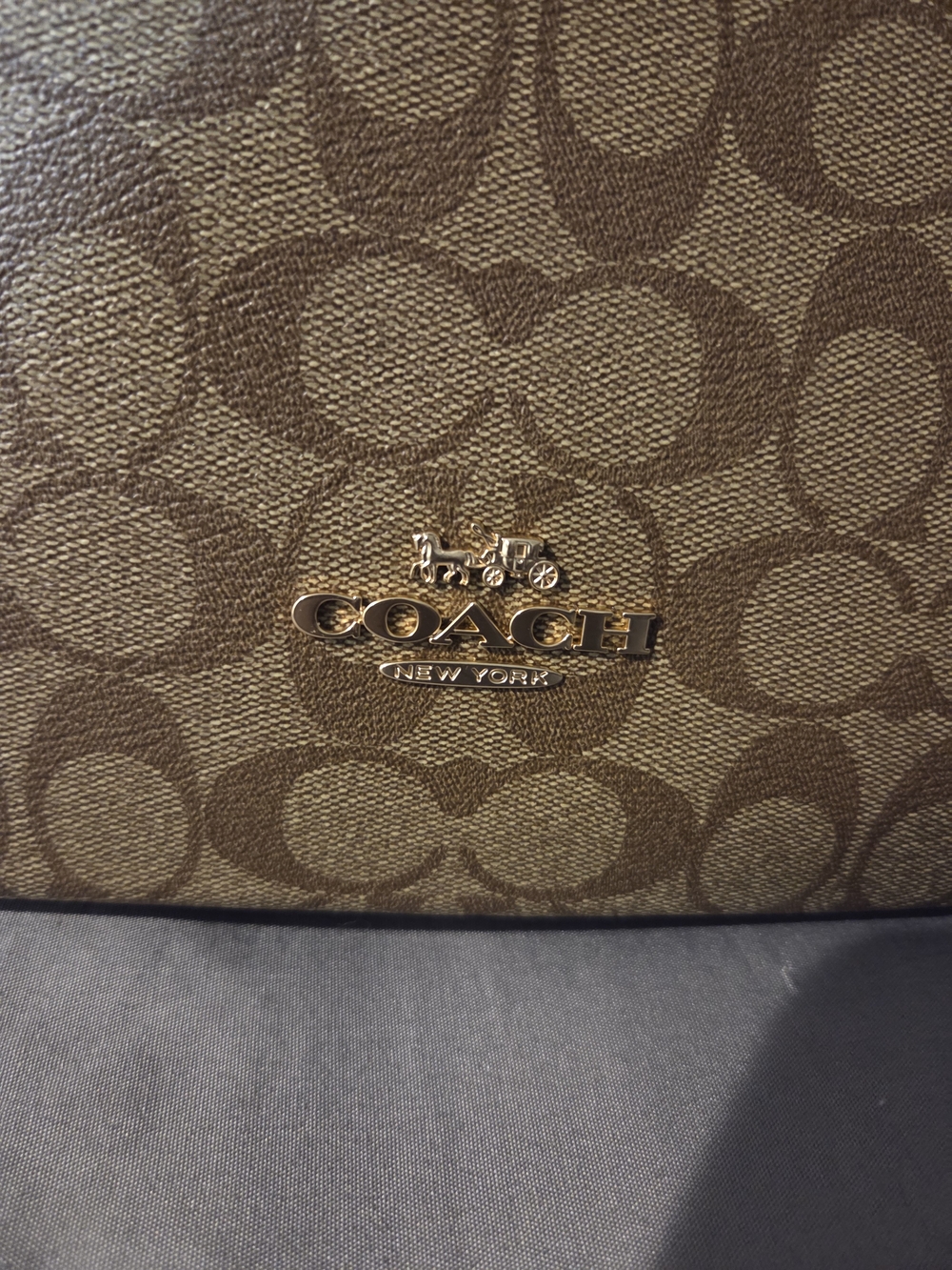 Coach Brown Meadow Shoulder Bag in Signature Canvas Trim - Picture 2 of 8